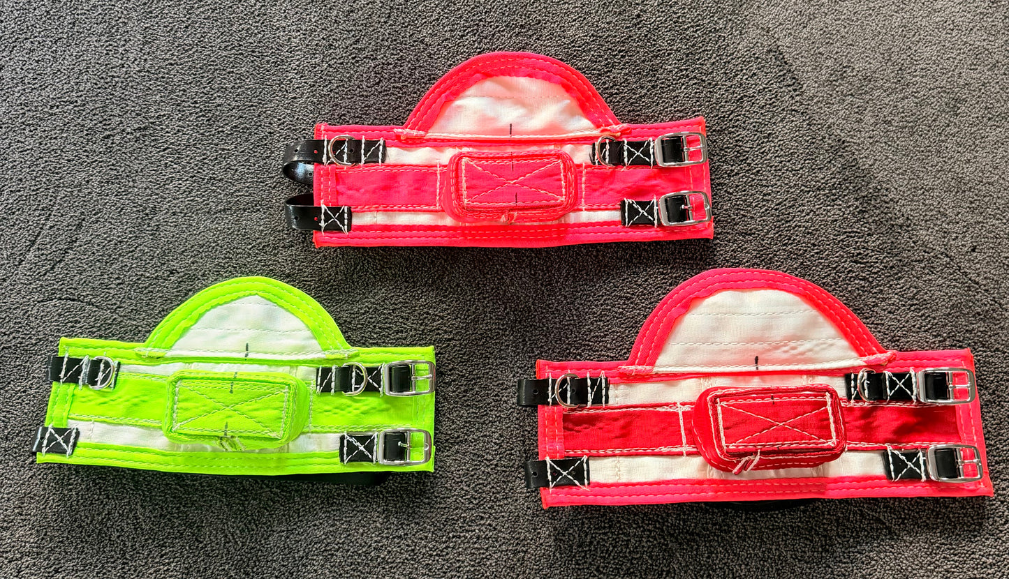 Neck collar with inbuilt tracker cover
